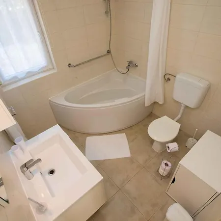 In Rab - Insel Rab 42670 Apartment *